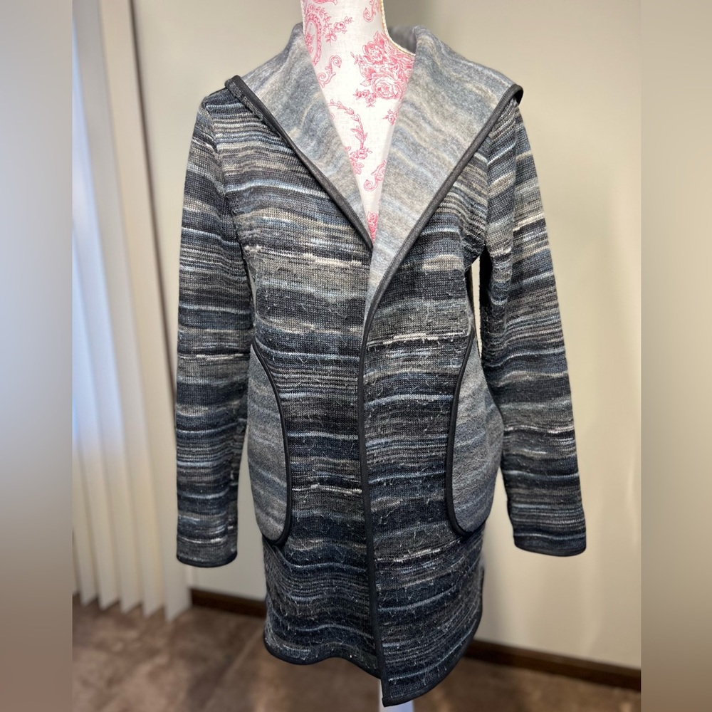 Capote Hooded Striped Black Grey Cardigan Women size S